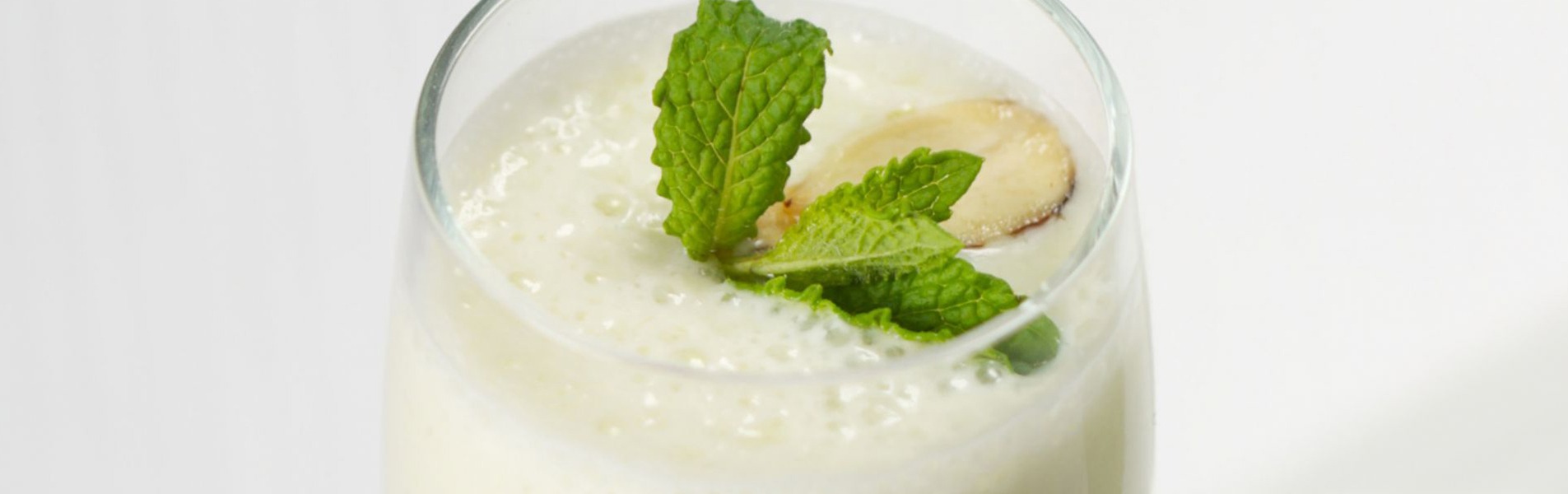 Apple Yogurt Smoothie Recipe Midwest Dairy