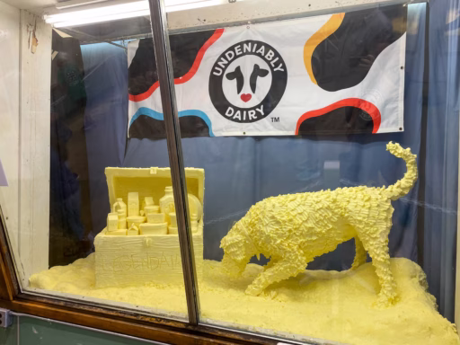 2025 Illinois State Fair butter carving